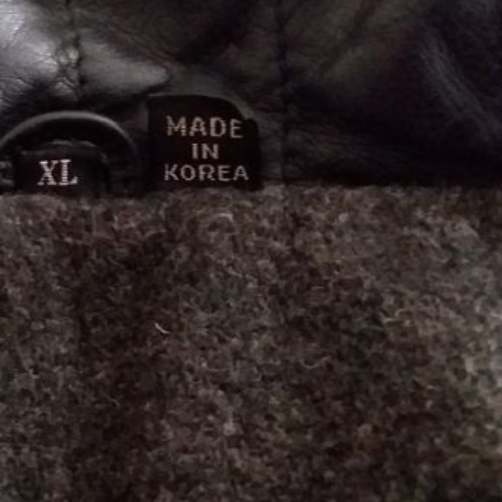 Vintage Men's Black Leather Bomber Stadium Jacket - Picture 6 of 10
